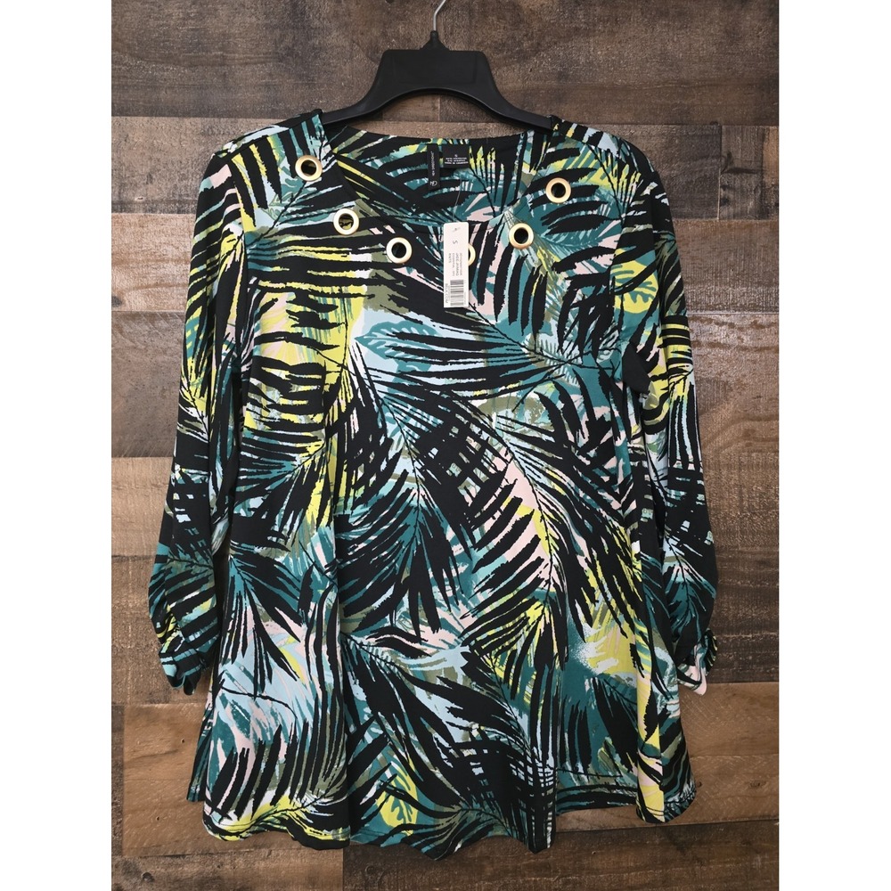 Women Tropical Palm Leaf Boho Chic Top Size Medium Stretch Coastal  Travel NWT